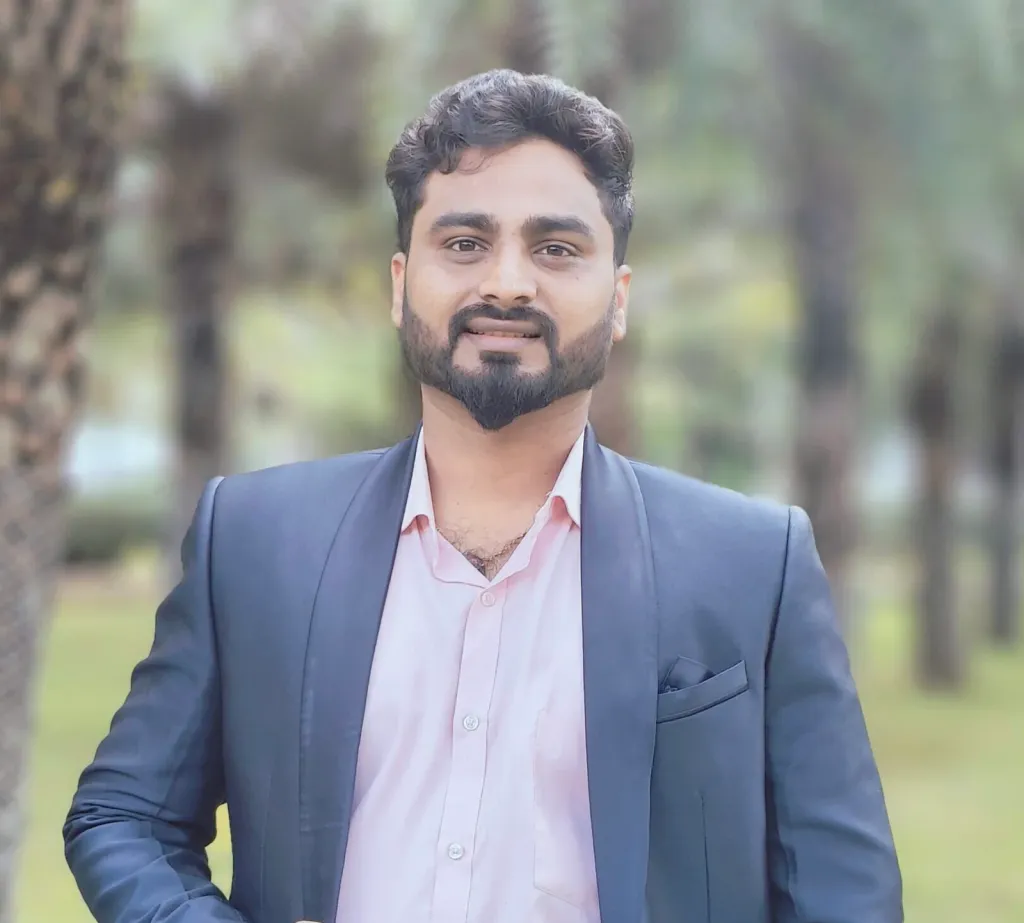 About Pooinfotech - Your Trusted Digital Marketing Partner in Pune - swapnil sir